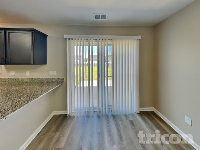 Foto del edificio - 1090 Heart Pine Dr