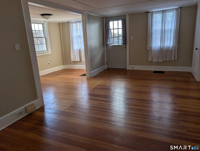 Foto del edificio - 153 Main St