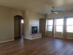 Building Photo - 3 Bedroom Home with Views in Willow Hills,...