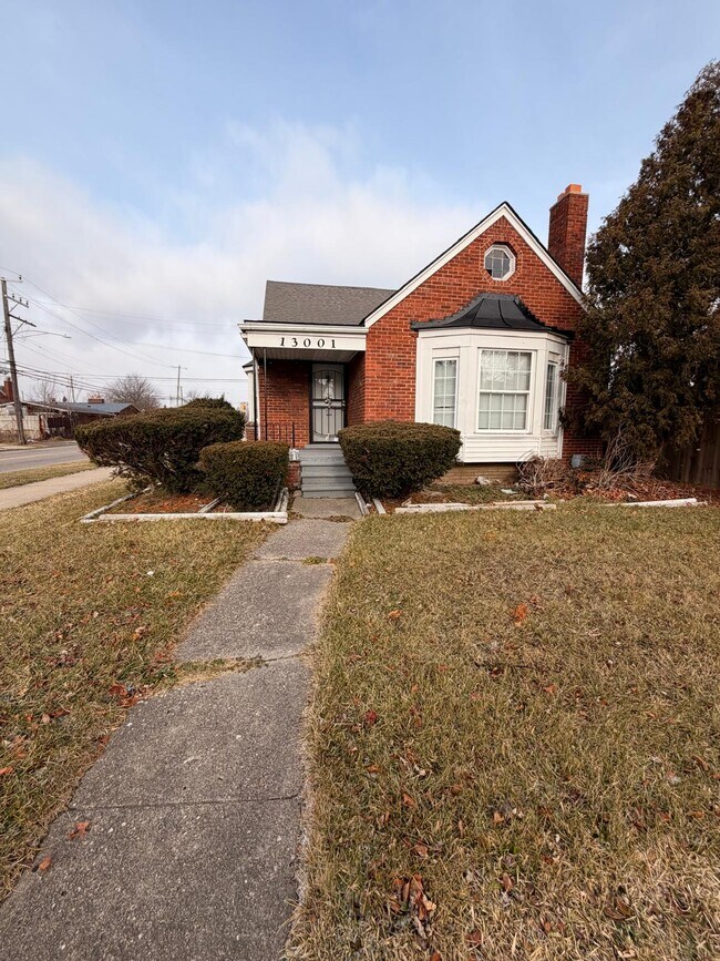 Foto del edificio - 13001 Promenade Ave