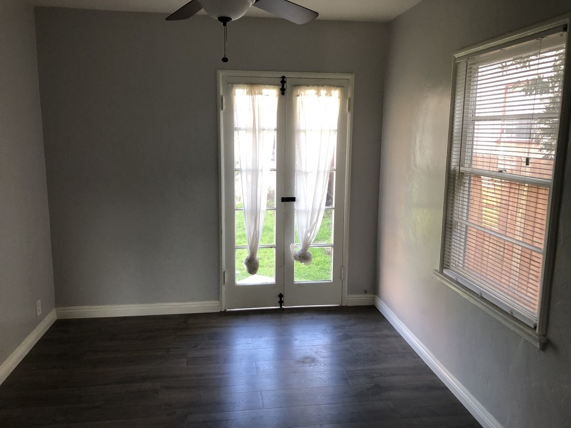 Dining room - 1950 Cedar Ave