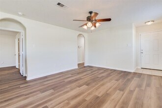 Building Photo - 26931 Wild Duck Ln