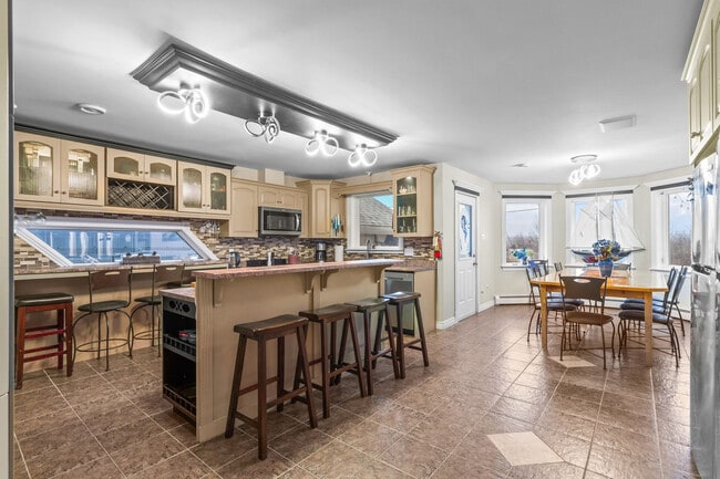 Building Photo - 17 Stanleys Rd