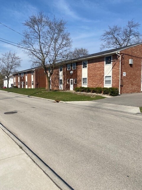 Building Photo - 333 Tonkin Ct