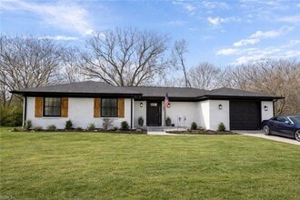 Building Photo - 4941 Brandywine Dr