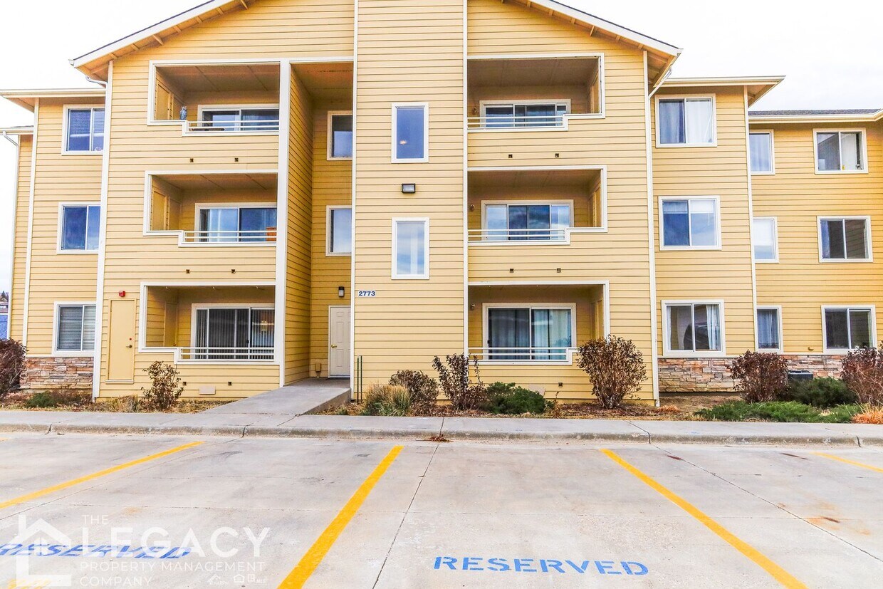 Ground Floor Condo House Rental in Casper, WY