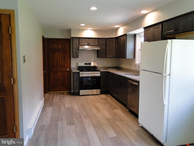 Foto del edificio - 2354 Spinnerstown Rd