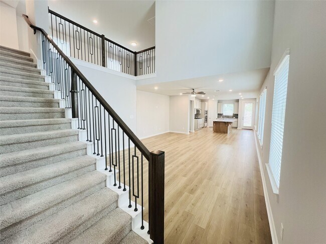 Foto del edificio - 29818 Ellwood Ln