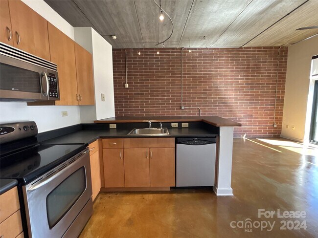 Foto del edificio - 626 N Graham St