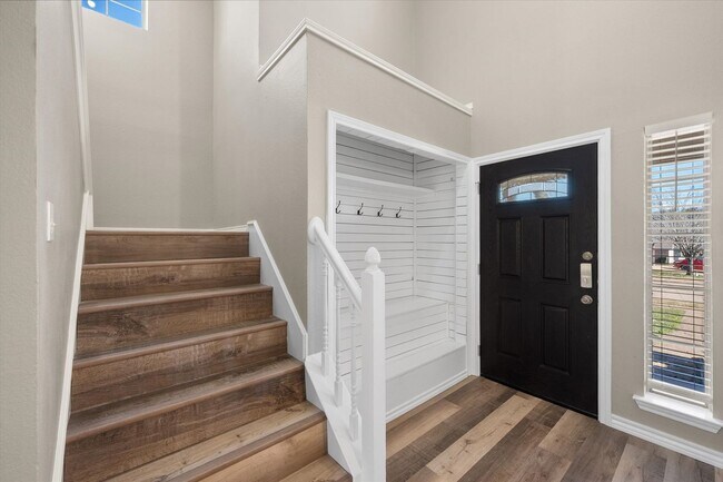 Foto del edificio - Newly Renovated Midlothian 4 bedroom