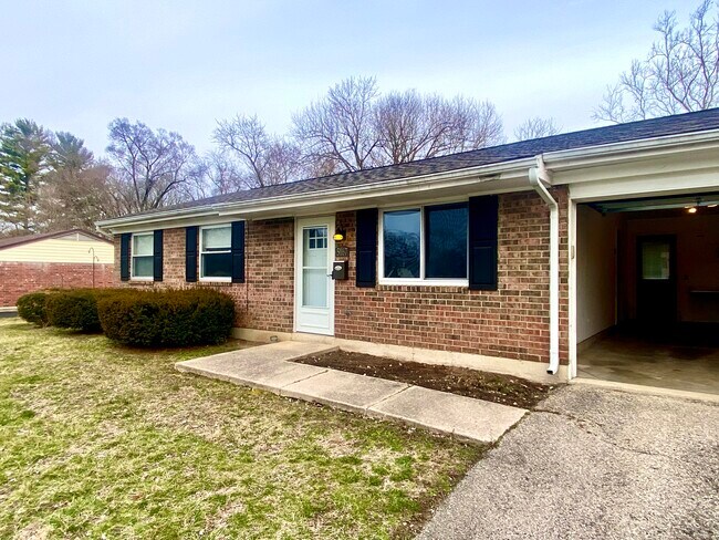 Foto del edificio - 5167 Goodyear Dr