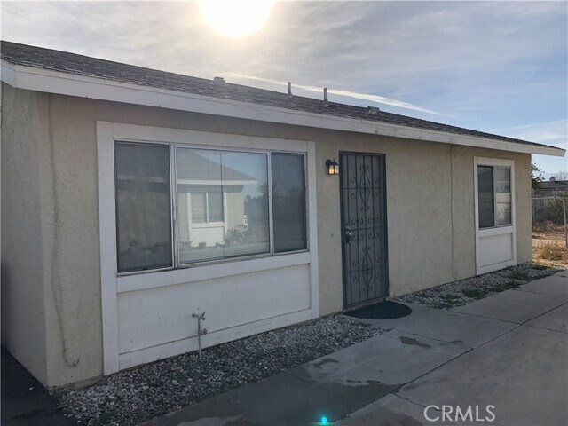 Building Photo - 10696 Kiowa Rd