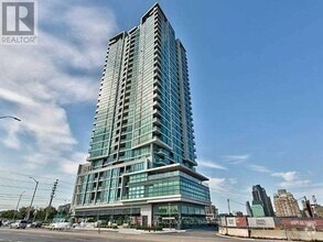 Building Photo - 3975-3975 Grand Park Dr