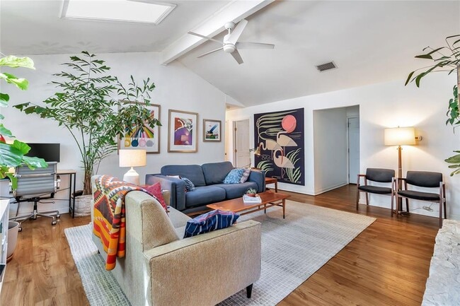 Building Photo - 1516 Turtle Creek Blvd