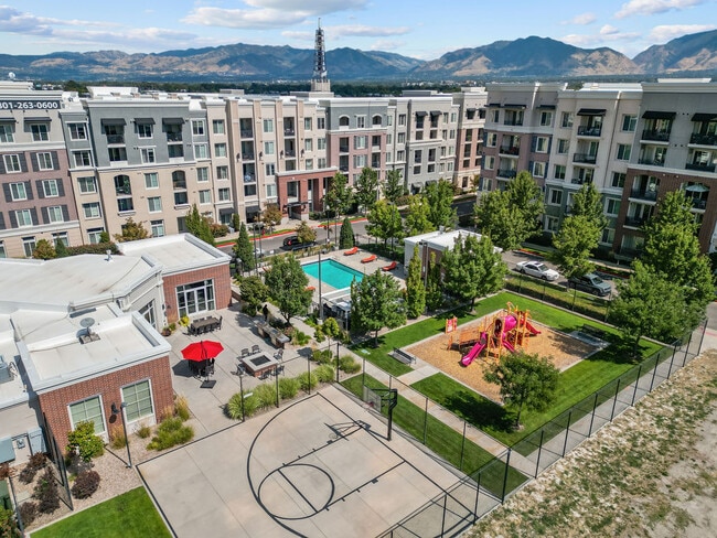 Building Photo - Birkhill Apartments