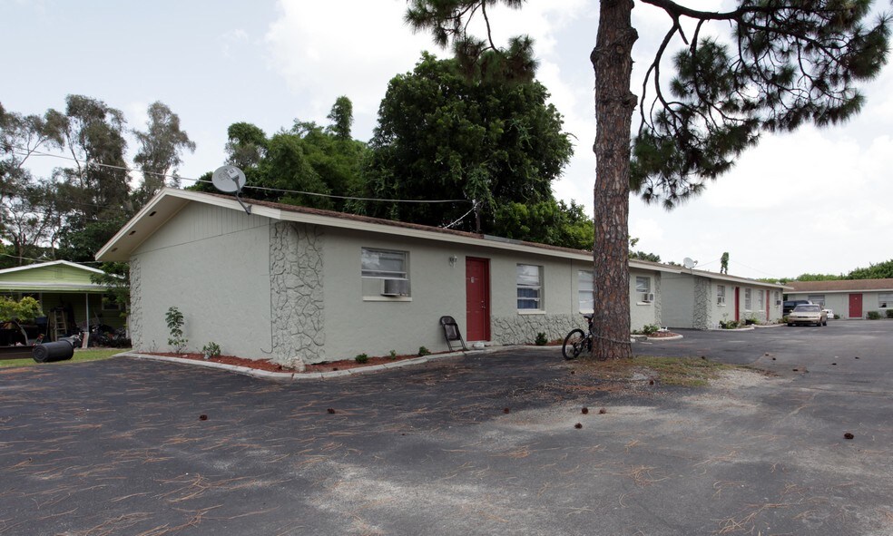 Foto principal - Lowry Apartments