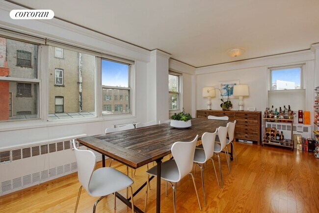 Building Photo - 3 Sheridan Square