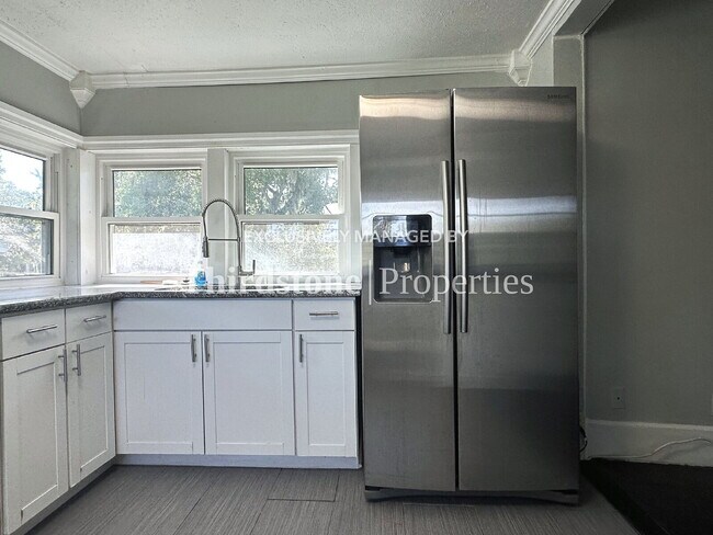 Foto del edificio - 1520 Donald St