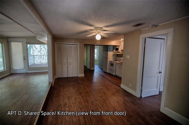 Foto del edificio - 4305 Avenue A