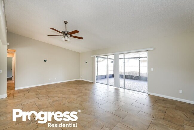 Building Photo - 607 Rollingwood Ln
