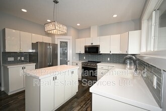 Building Photo - 4724 Gannett Rd