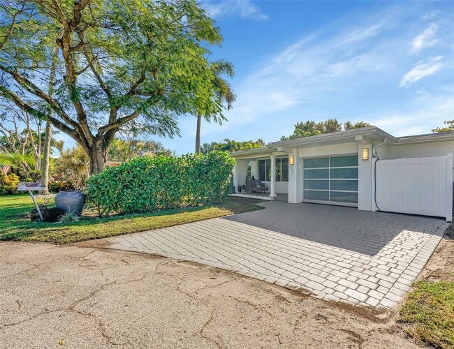 Photo - 640 NW 30th St House