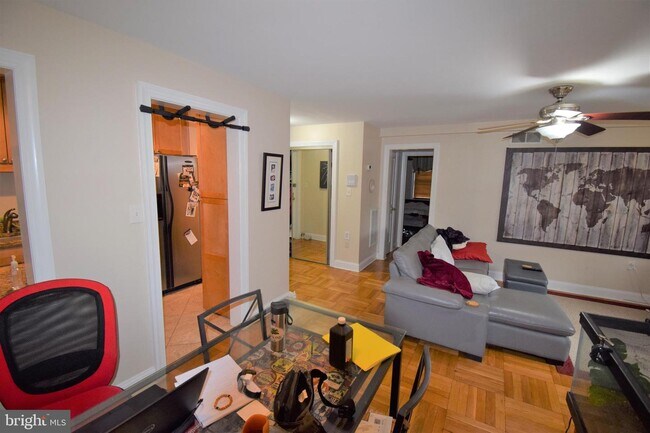 Foto del edificio - 1105 Belle View Blvd
