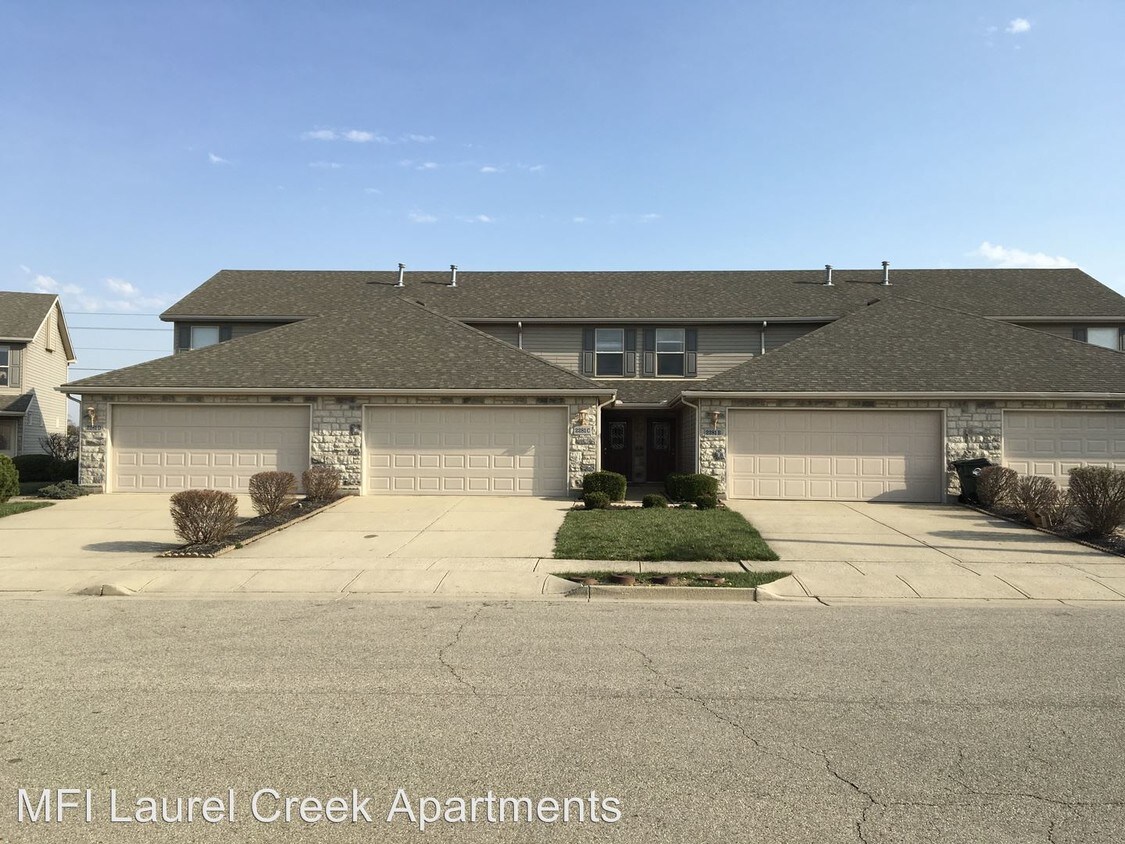 Primary Photo - 2281 Shamrock Ln