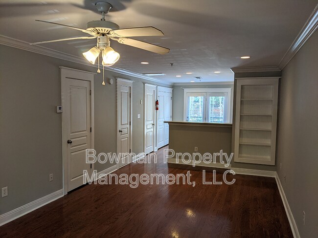 Foto del edificio - 660 S Barnett Shoals Rd