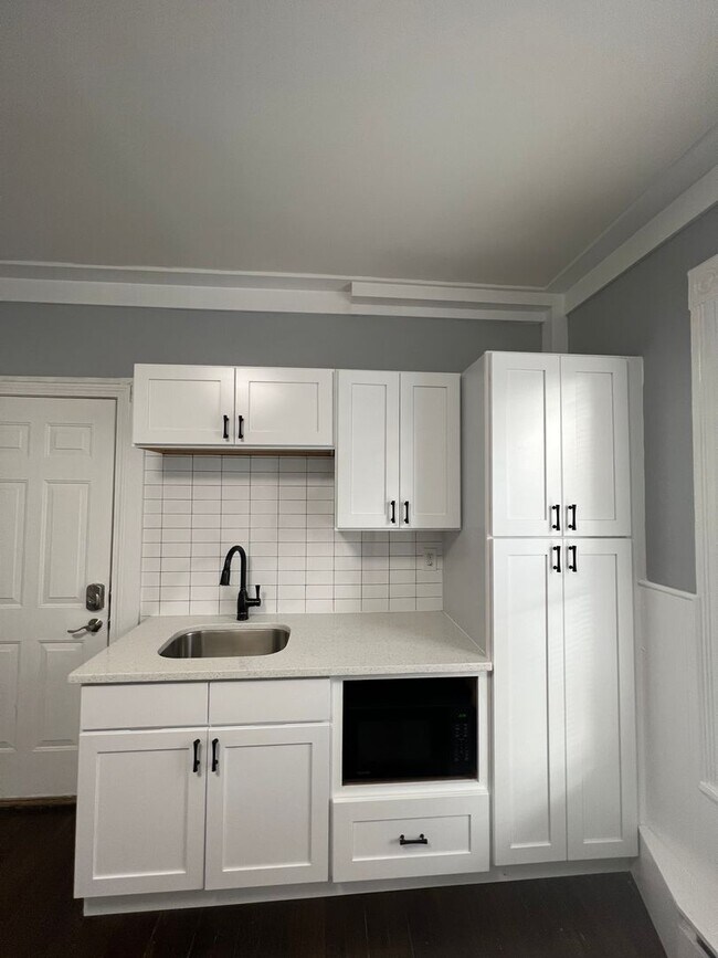 Foto del edificio - 456 Poplar St