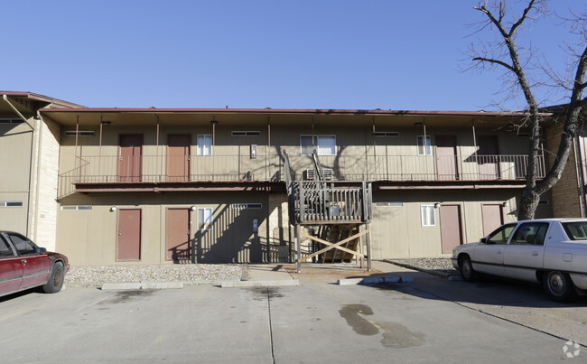 Building Photo - Colony West Apartments