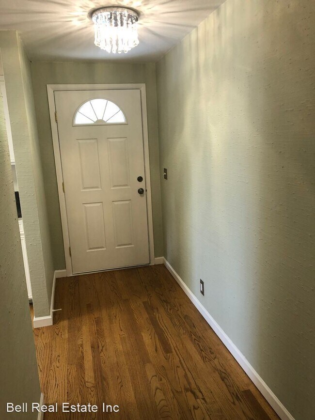 Foto del edificio - 3 br, 2 bath House - 2498 Blackburn St.