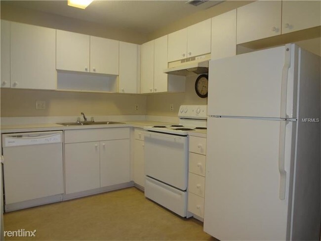 Foto del edificio - 2627 Hollow Ln
