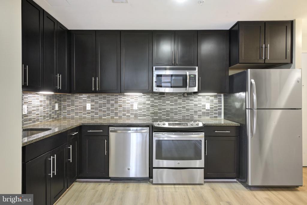Foto principal - 2 M St NE
