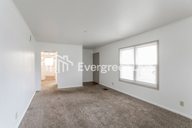 Foto del edificio - 3189 Astor Ave