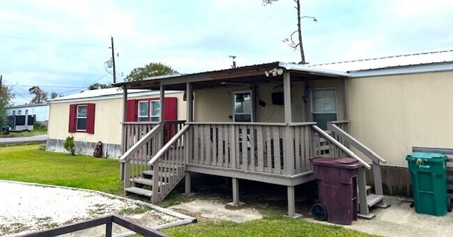 Foto del edificio - 3 Bedroom 2 Bath Mobile Home located in South Lake Charles