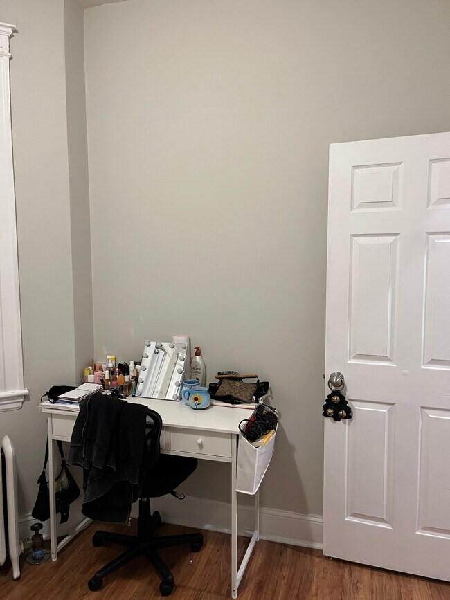 Building Photo - 1189 Commonwealth Ave