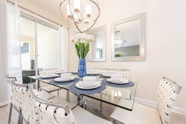 Foto del edificio - 4814 Love Storey Ln