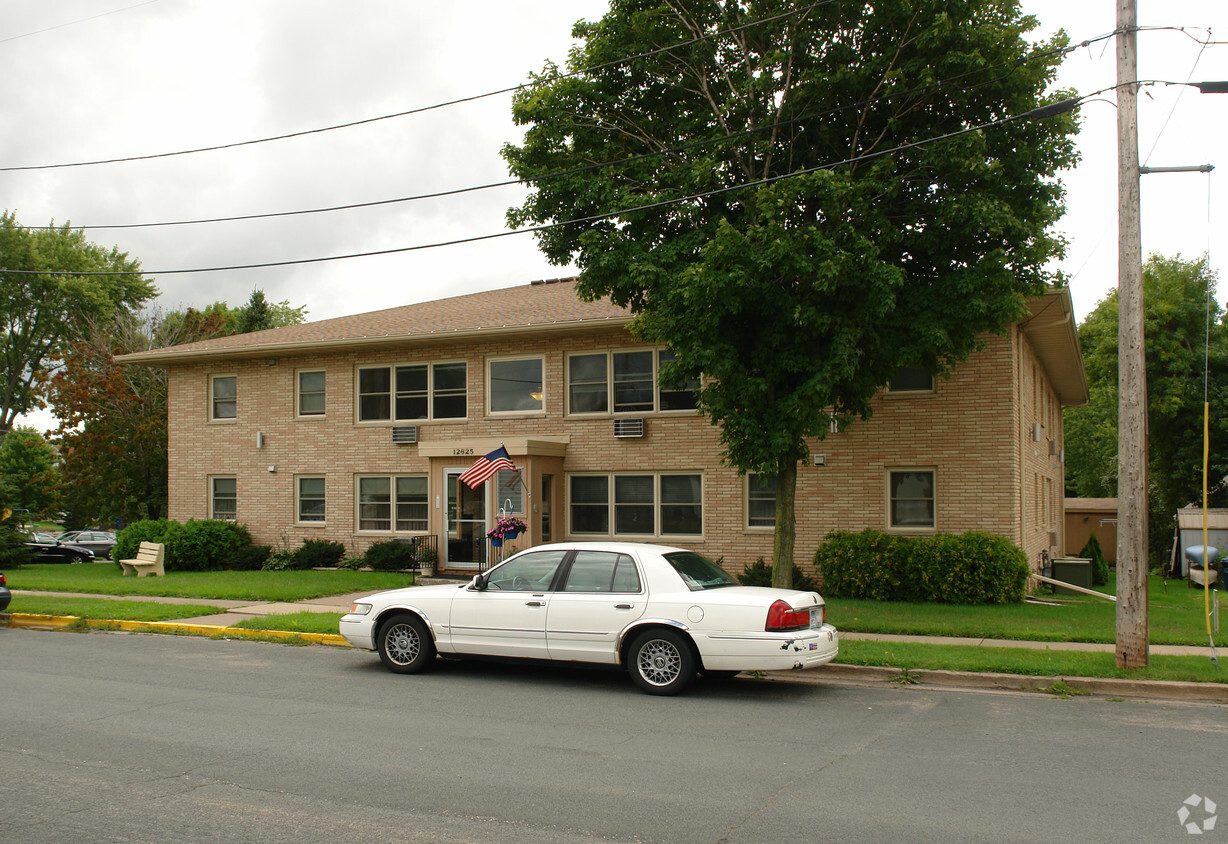 Primary Photo - Shogren Apartments- 55+