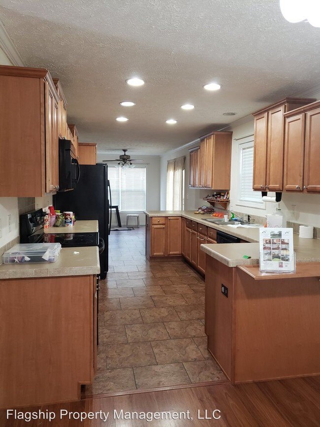 Foto del edificio - 3 br, 2.5 bath House - 1917 Wexford Lane