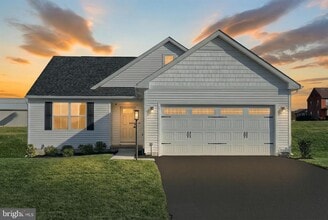 Building Photo - 77 Summerfield Dr