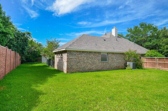 Foto del edificio - Grand Plantation Court, Missouri City, TX 77459 - 3 BR 2 BA single-family home