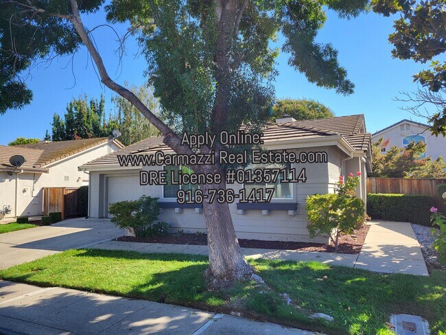 Foto del edificio - 9451 Lakewind Ln