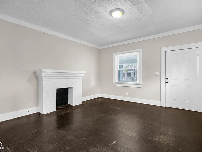 Foto del edificio - 3017 Broadway St