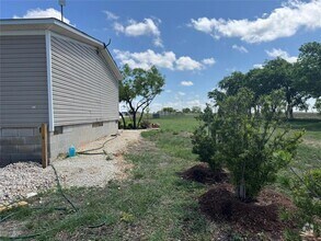 Building Photo - 104 Dockal Dr