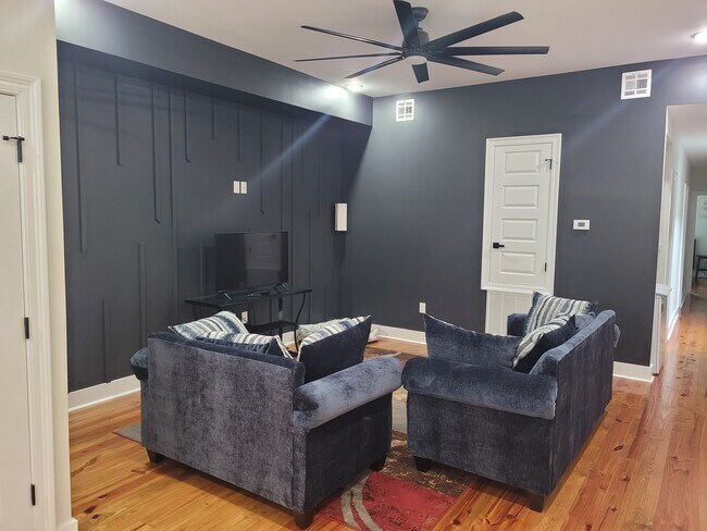 sala de estar - 2821 Dryades St