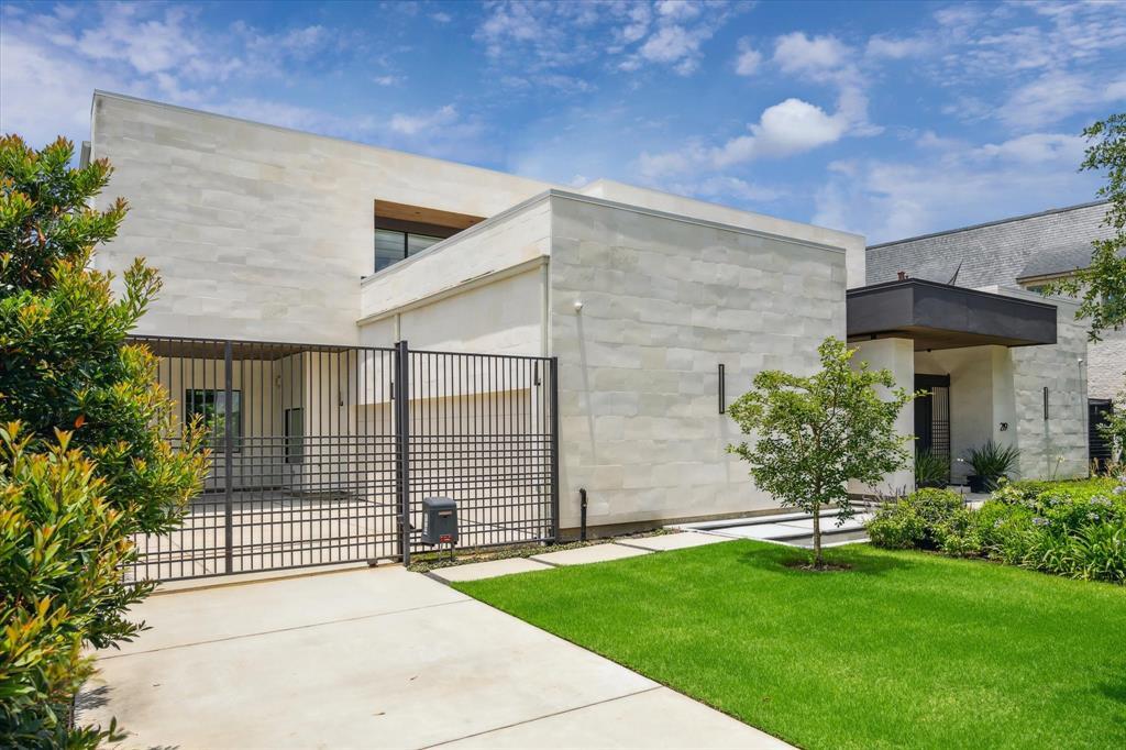 Foto principal - 219 Glenwood Dr