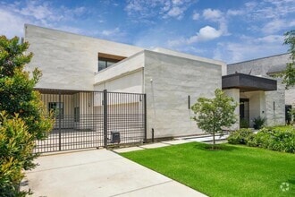 Building Photo - 219 Glenwood Dr