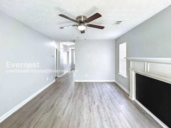 Foto del edificio - 1194 Stoneham Ct