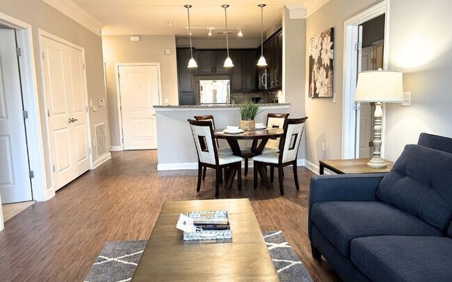 Foto del edificio - 11134 Medlock Bridge Rd